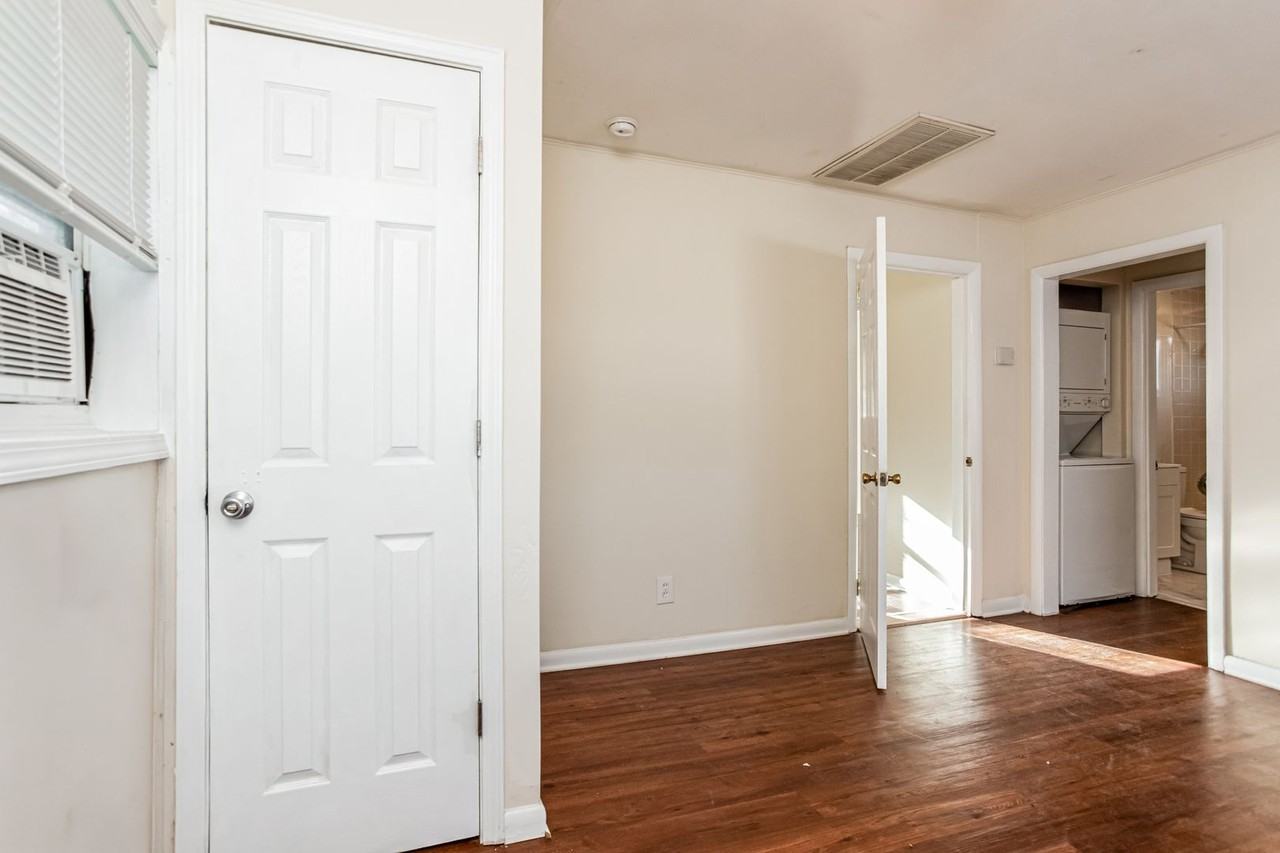 4212 Ivy Ave - Photo 6 of 18