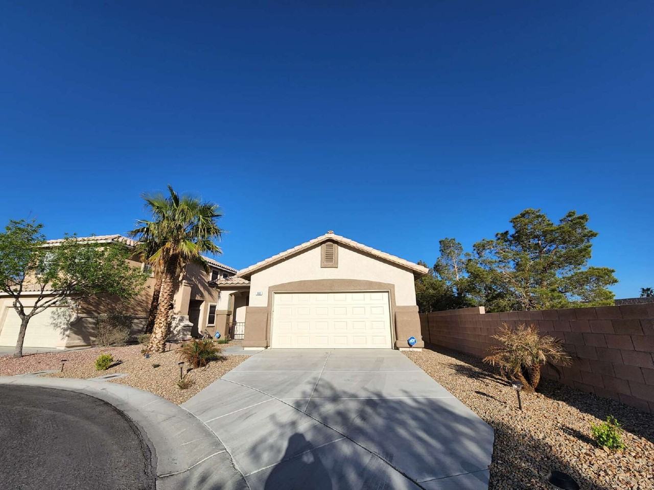 300 Vilberti Ct - Photo 2 of 24