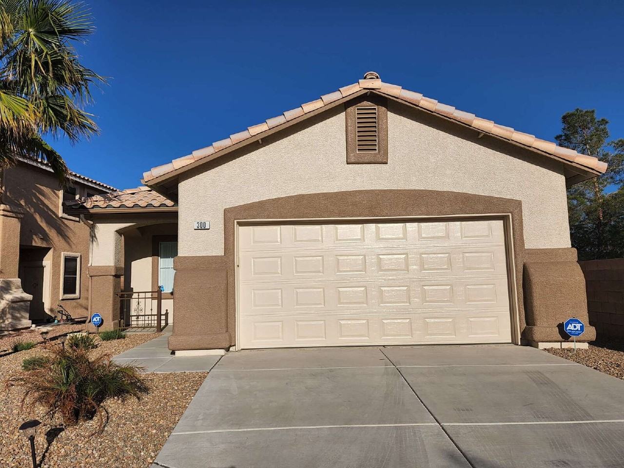 300 Vilberti Ct - Photo 3 of 24