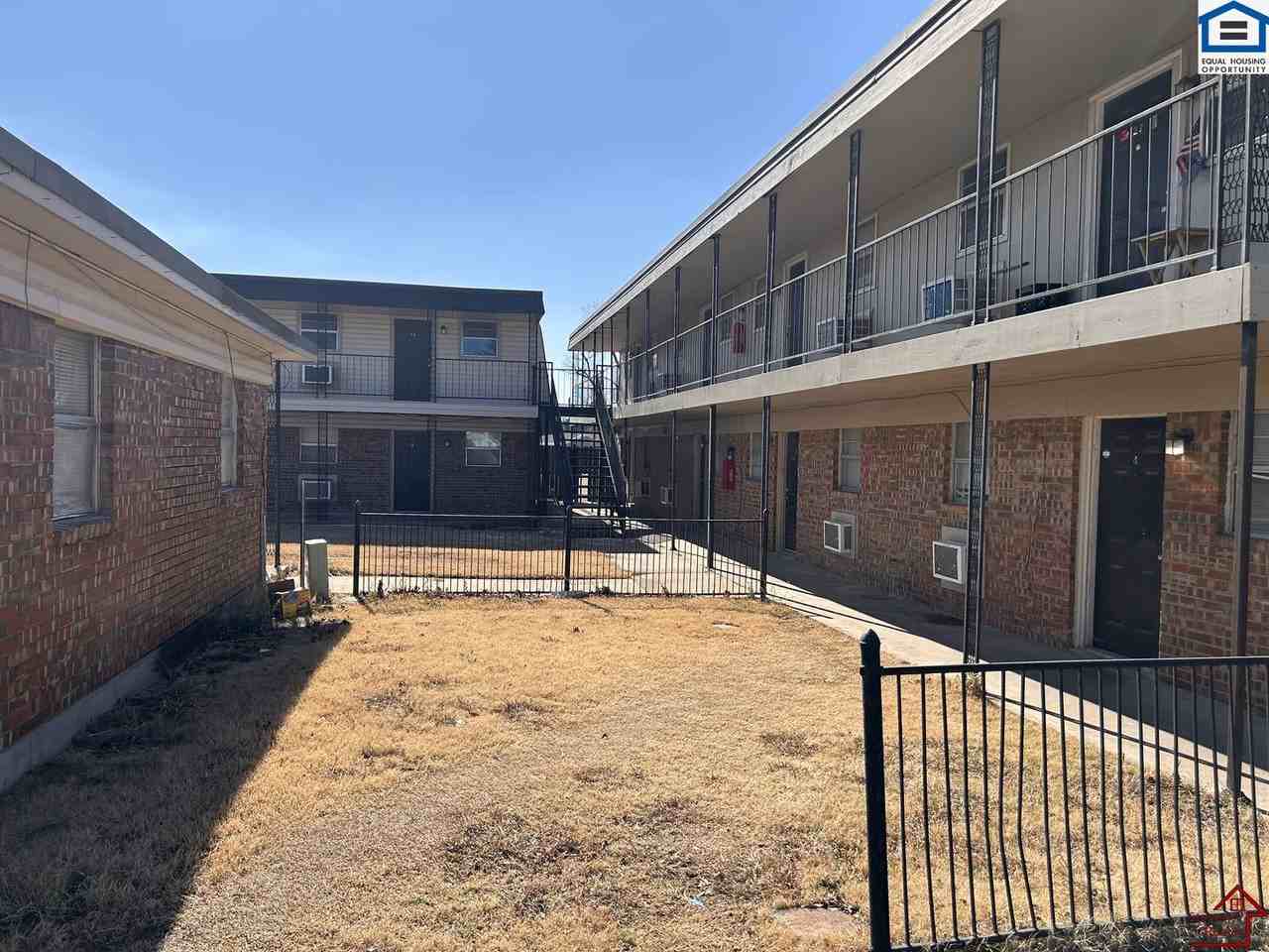 1314 Nw Irwin Ave #38 - Photo 6 of 10