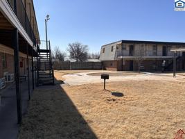 featured image of 1314 Nw Irwin Ave #40