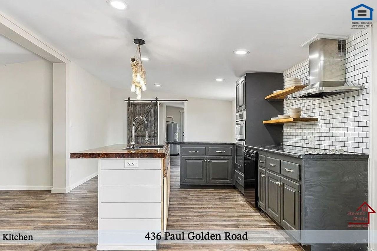 436 Paul Golden Rd - Photo 2 of 42