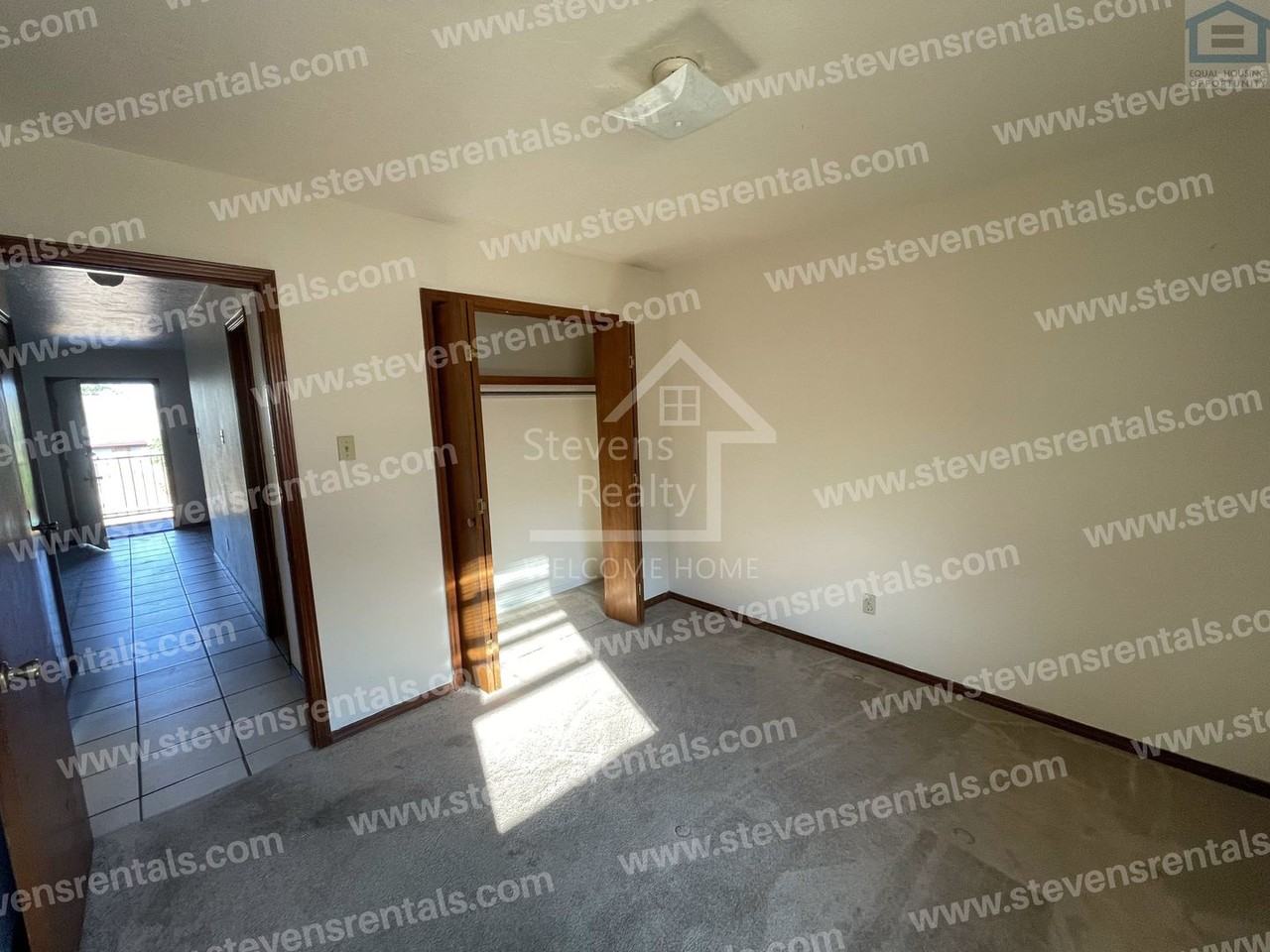 1912 Sw D Ave #D - Photo 6 of 14