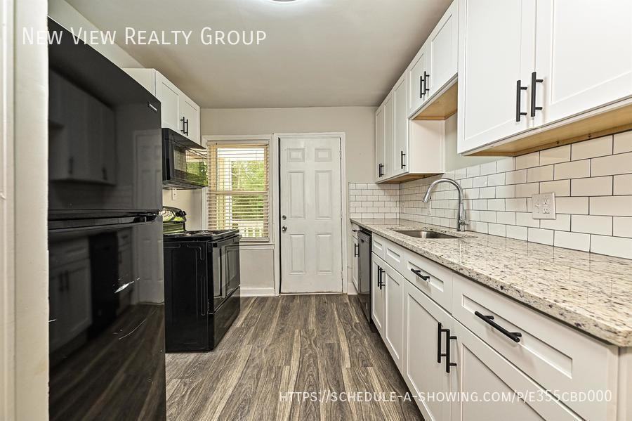 3429 Tappan Pl #2 - Photo 7 of 17