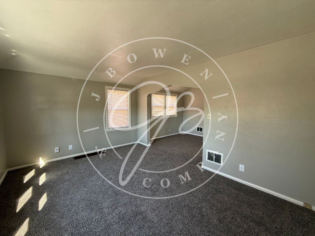 3352 Wyckliffe Pkwy Uppr - Photo 3 of 10