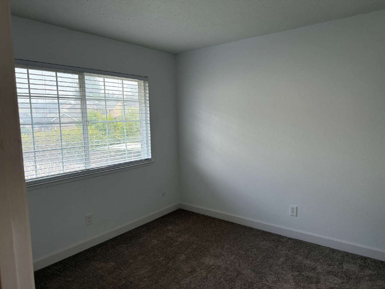 2260 Capitola Rd - Photo 5 of 6