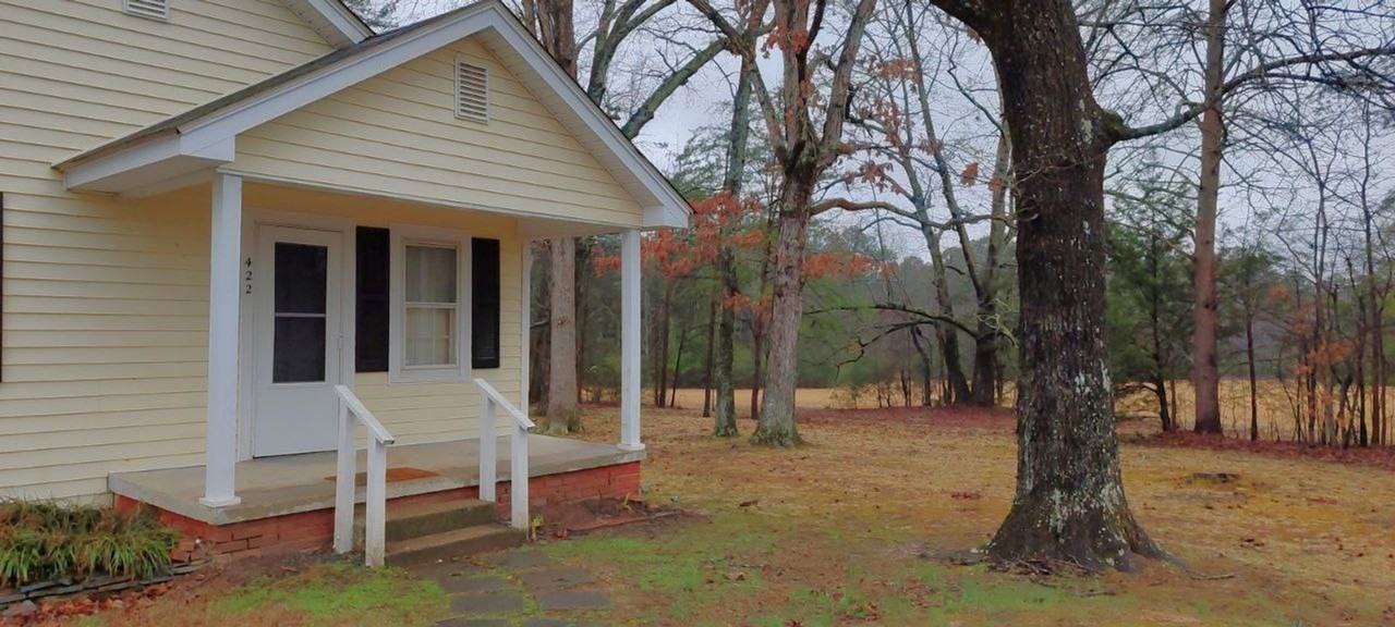 422 Manning Ave - Photo 2 of 13