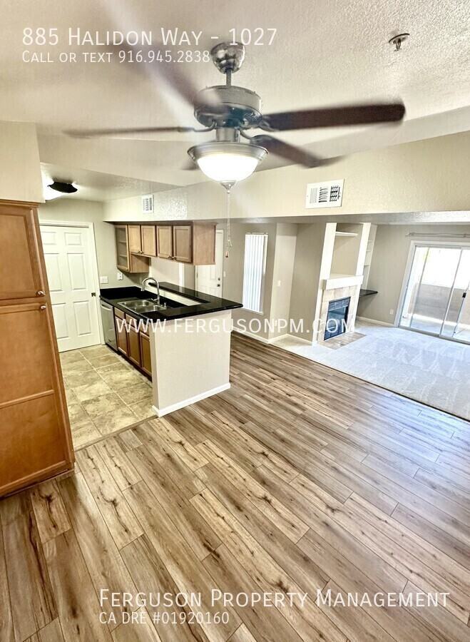 885 Halidon Way #1027 - Photo 5 of 15