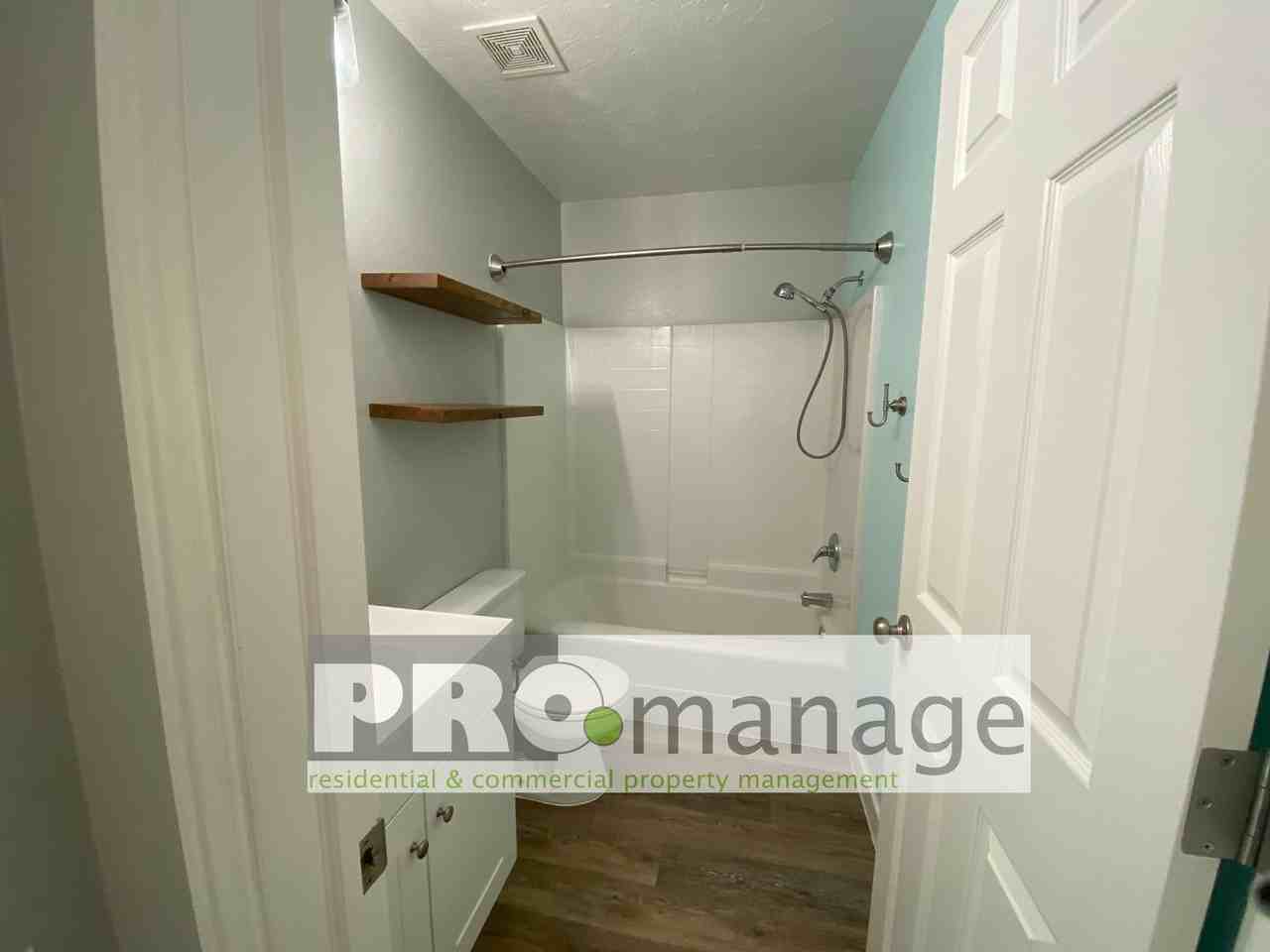 4149 Birchwood Cir - Photo 5 of 19