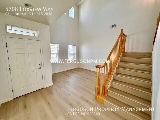 5708 Foxview Way - Photo 3 of 20
