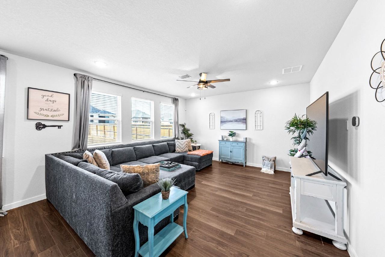 216 Brook Shadow - Photo 6 of 44