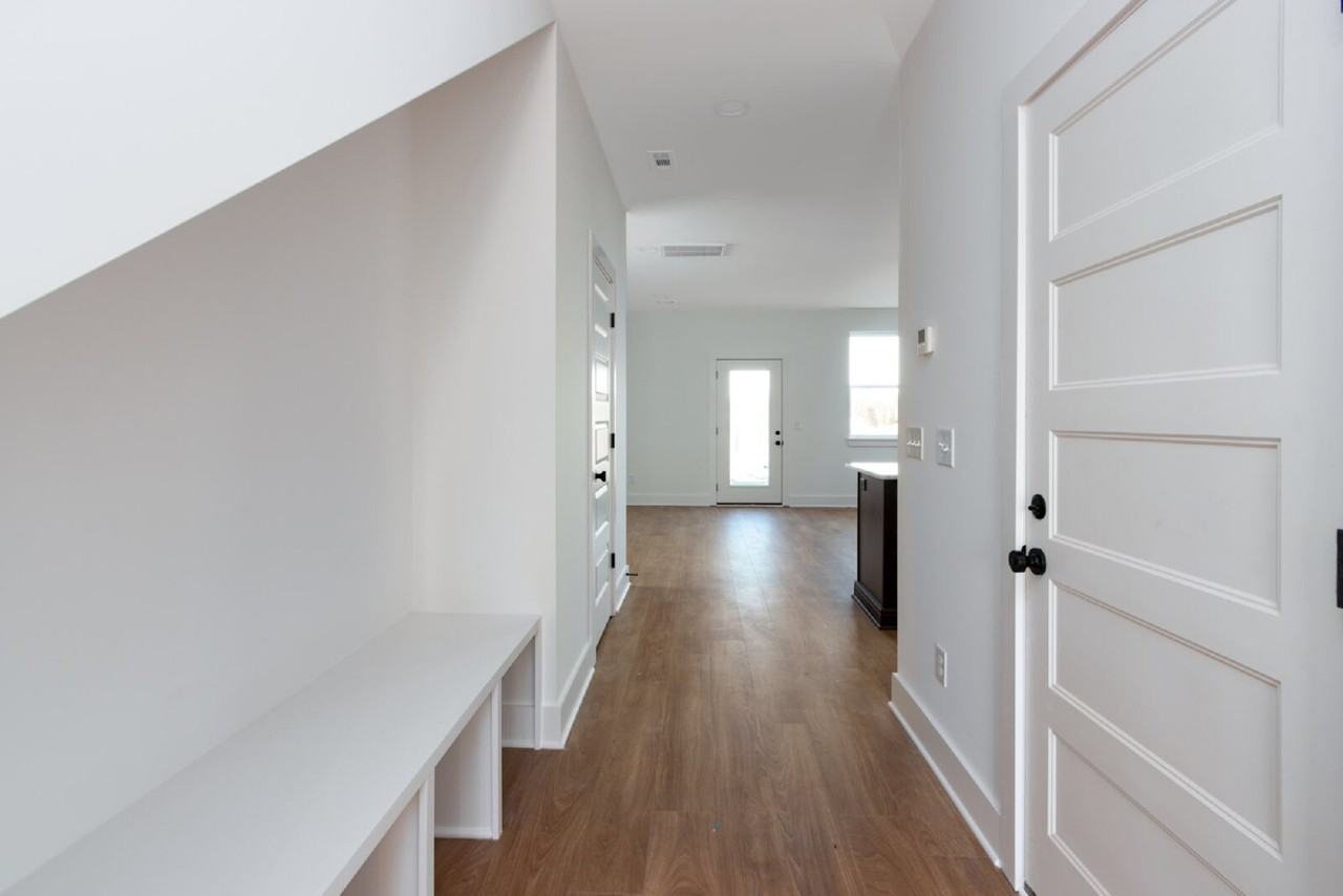 115 High Park Cir - Photo 5 of 35