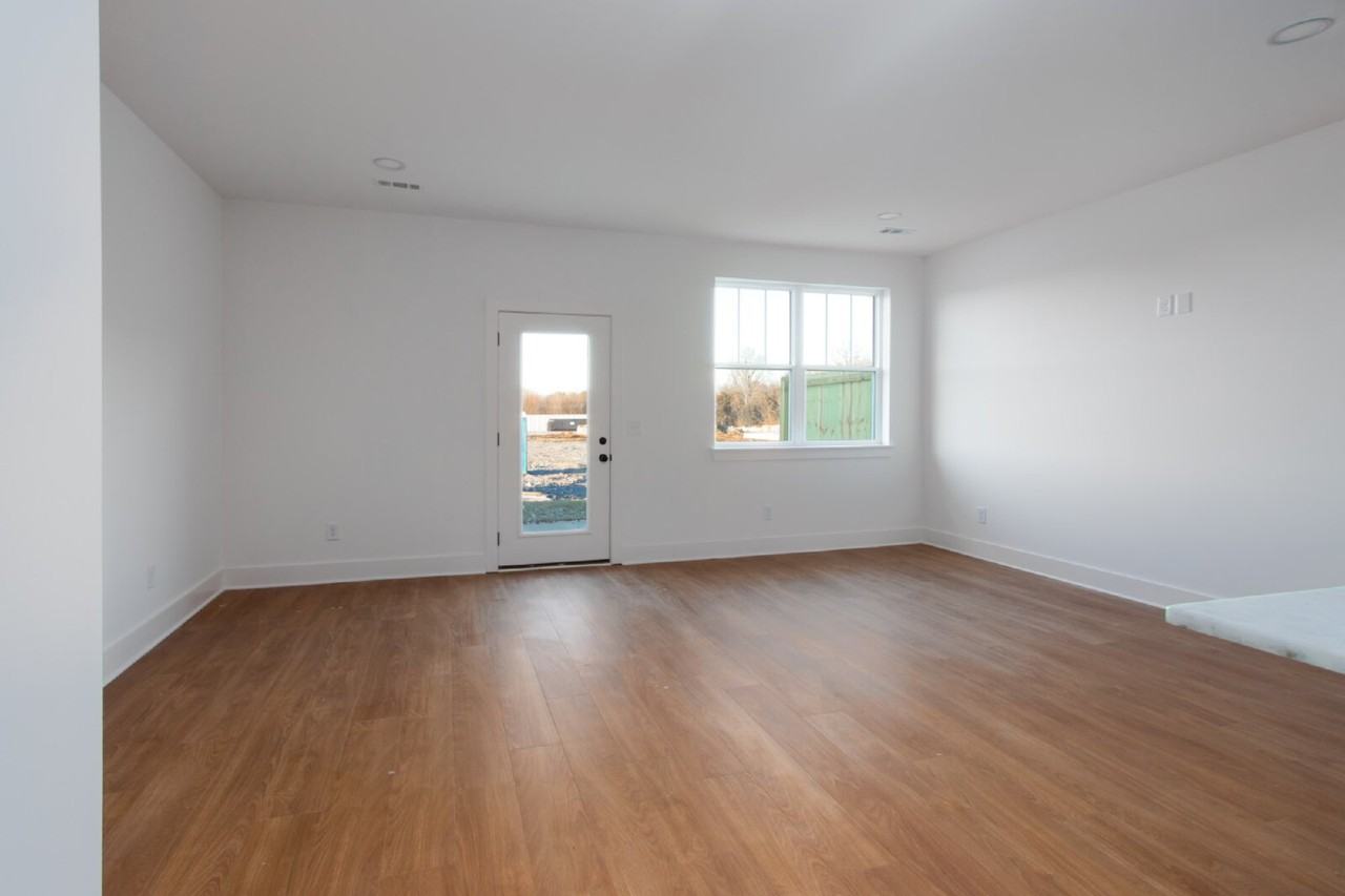 115 High Park Cir - Photo 7 of 35