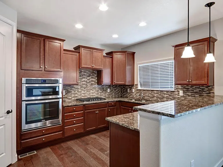 1381 14th Ave - Photo 2 of 9