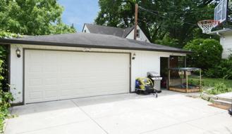 145 W Diamond Lake Rd Unit 1 - Photo 1 of 1