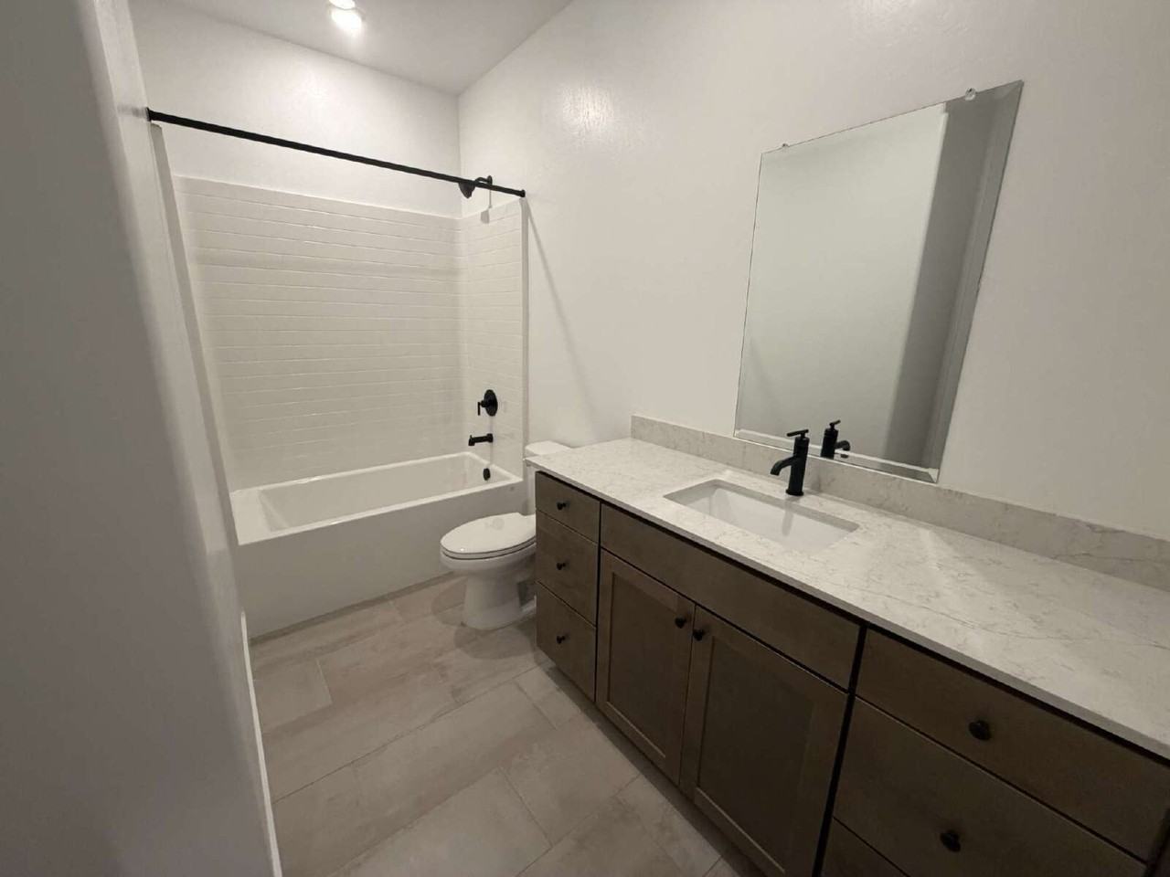 8539 Ponderosa Ave - Photo 4 of 17