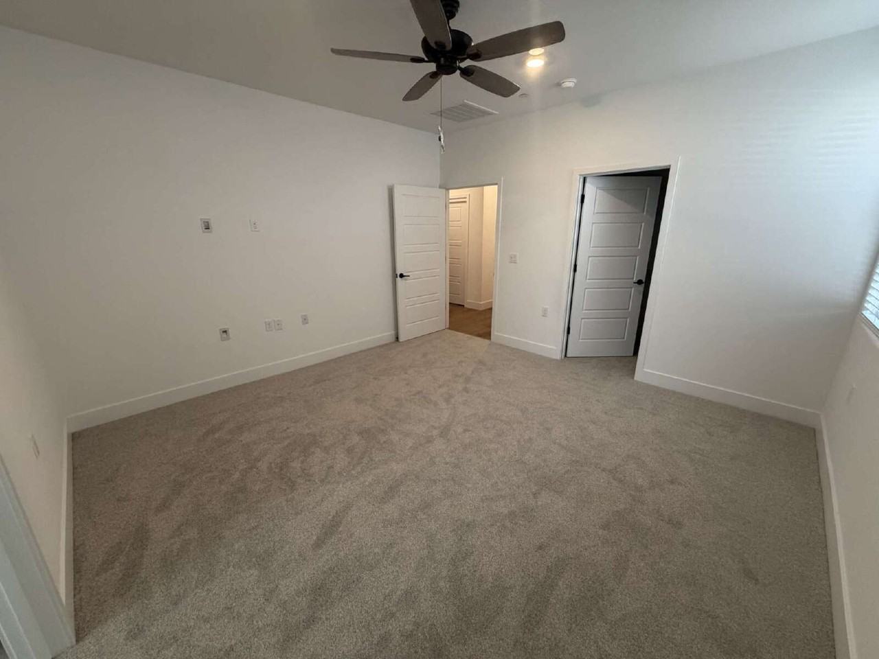 8539 Ponderosa Ave - Photo 5 of 17