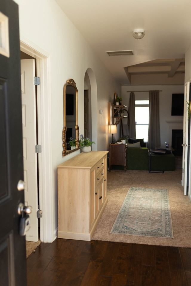 523 Twin View Ct - Photo 2 of 23