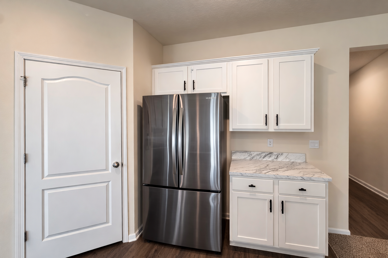 2062 Garrison Way - Photo 5 of 20