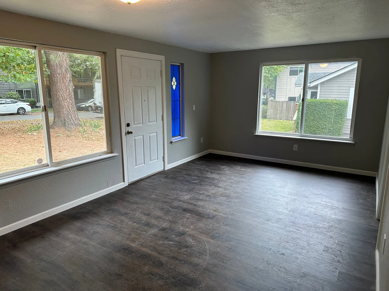 2431 Toledo St #3 - Photo 3 of 9