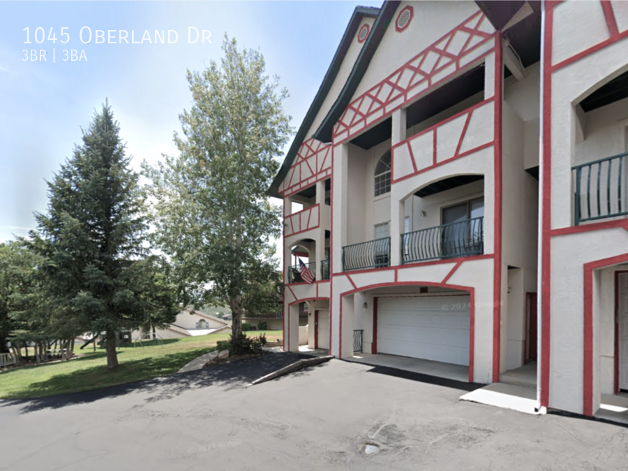 1045 Oberland Dr - Photo 2 of 23