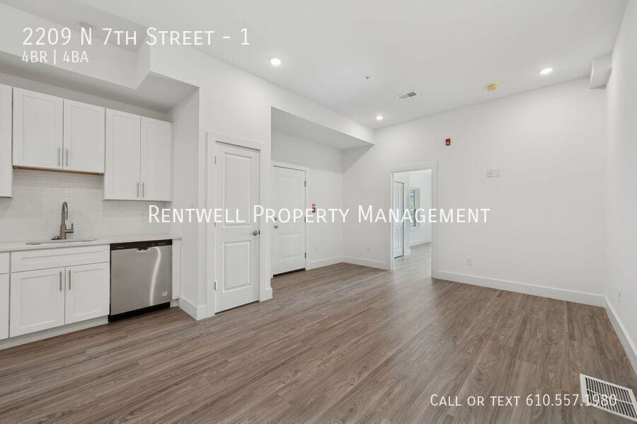 2209 N 7th St #1 - Photo 7 of 18