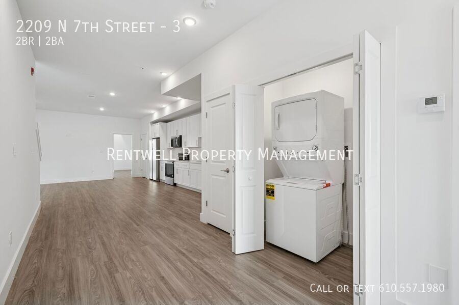 2209 N 7th St #3 - Photo 6 of 17