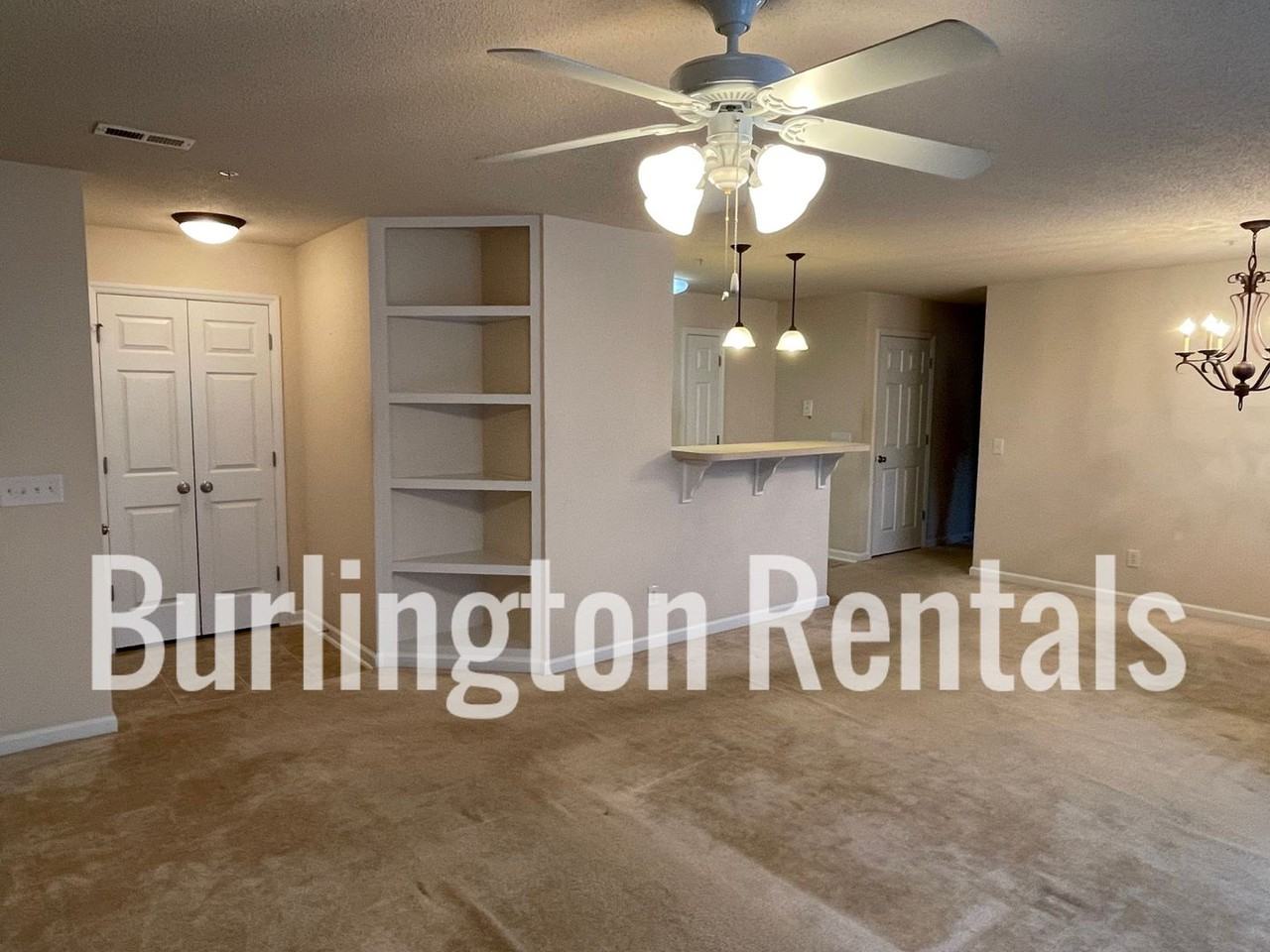 3489 Forestdale Dr Apt 2b - Photo 5 of 19