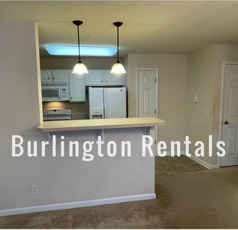 3489 Forestdale Dr Apt 2b - Photo 7 of 19