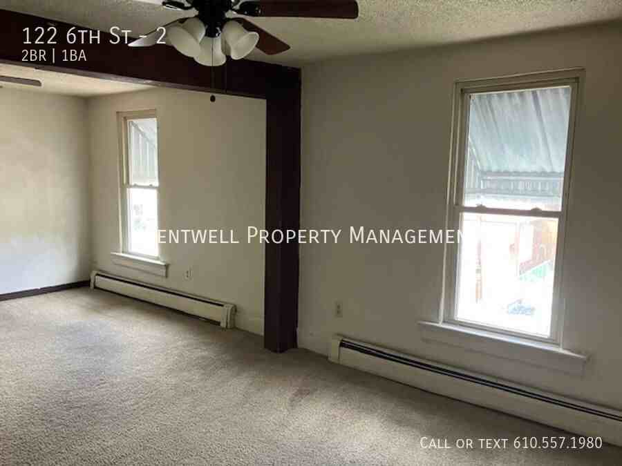 122 6th St #2 - Photo 4 of 15