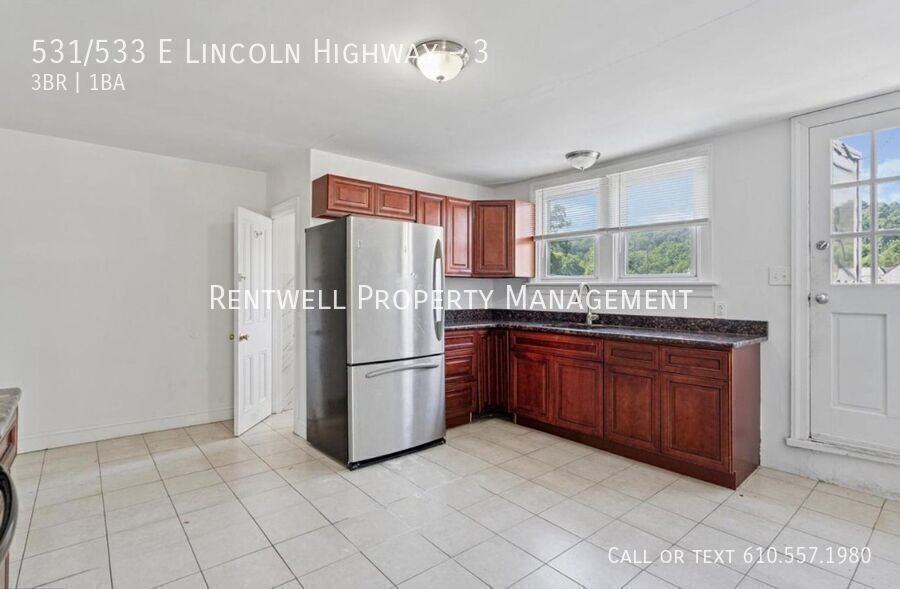 LINCOLN & #3 - Photo 5 of 17