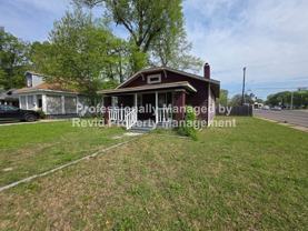 1386 Snowden Ave - Photo 1 of 1