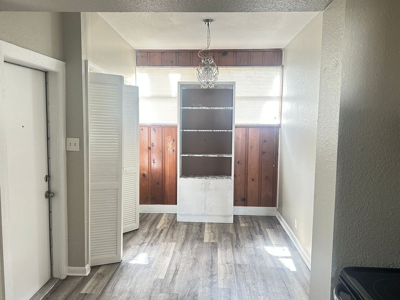 2220 Faws St - Photo 7 of 12