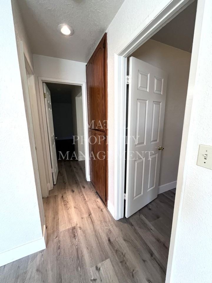 509 Pirinen Ln - Photo 7 of 12