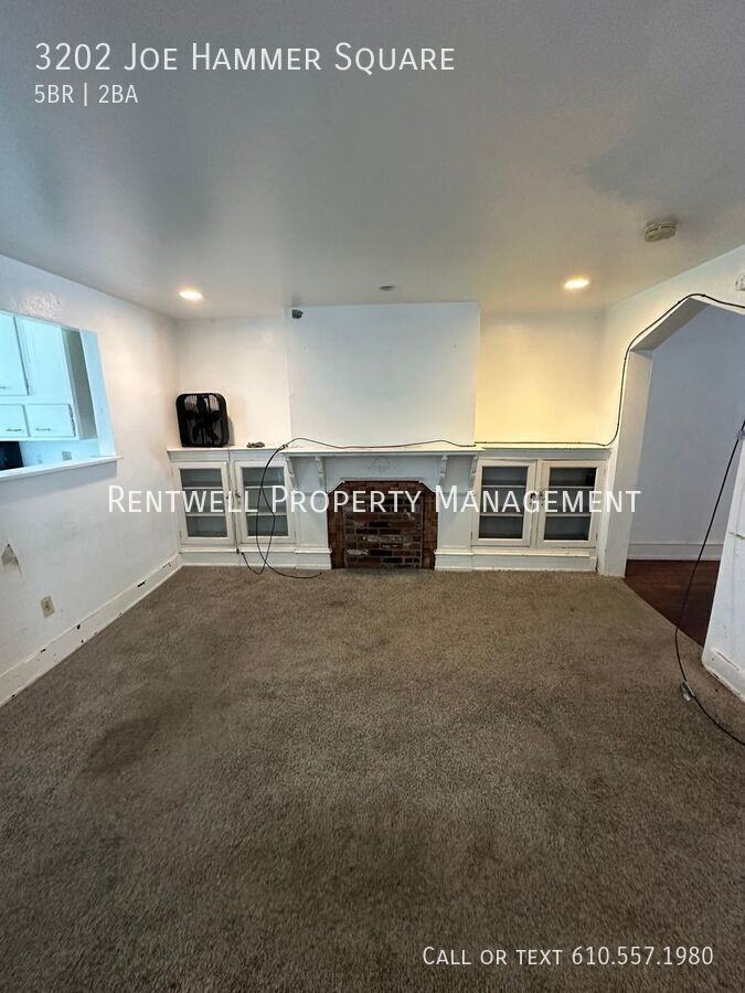 3202 Joe Hammer Sq - Photo 2 of 16