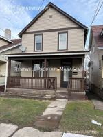 featured image of 2711 Grandview Ave