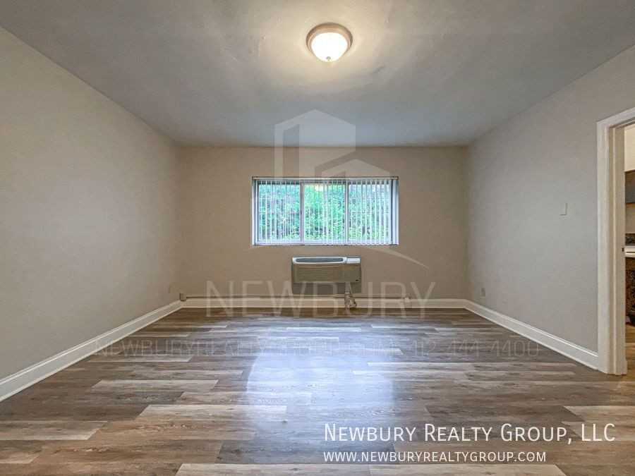 319 San Juan Dr #6 - Photo 2 of 22