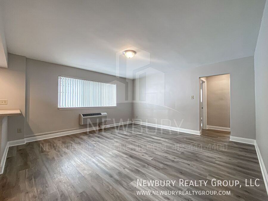 309 San Juan Dr #3 - Photo 3 of 23
