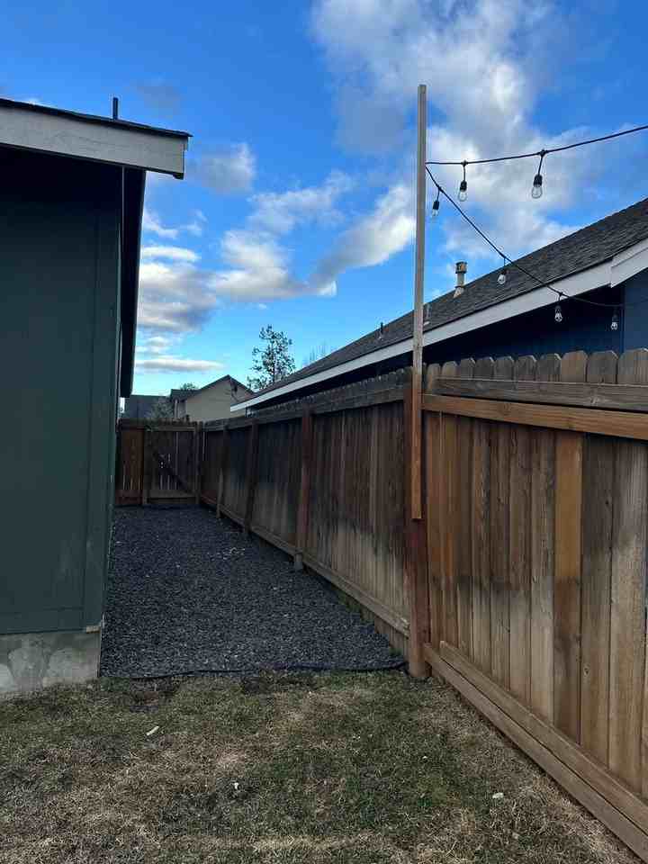 61383 Kobe St - Photo 5 of 30