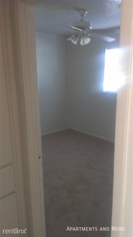 130 Jackson Ln #B9 - Photo 7 of 9