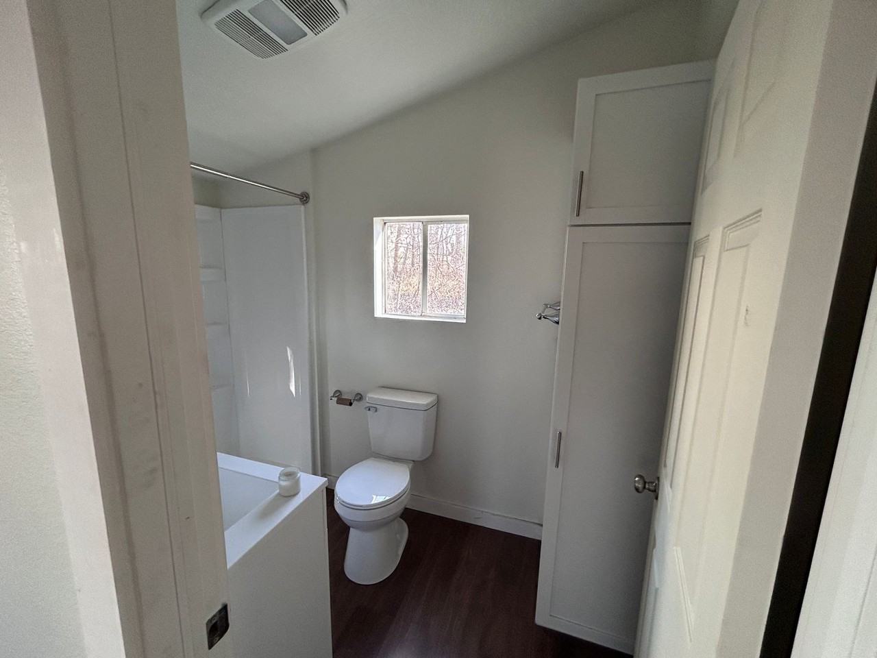 398 Hill St - Photo 6 of 9