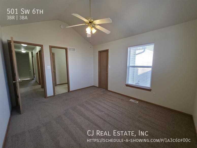 501 Sw 6th St - Photo 7 of 11