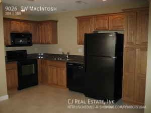 9026 Sw Macintosh Dr - Photo 2 of 5