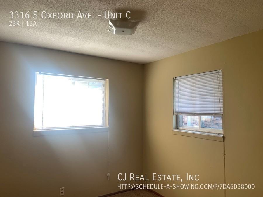 3316 S Oxford Ave #C - Photo 6 of 7
