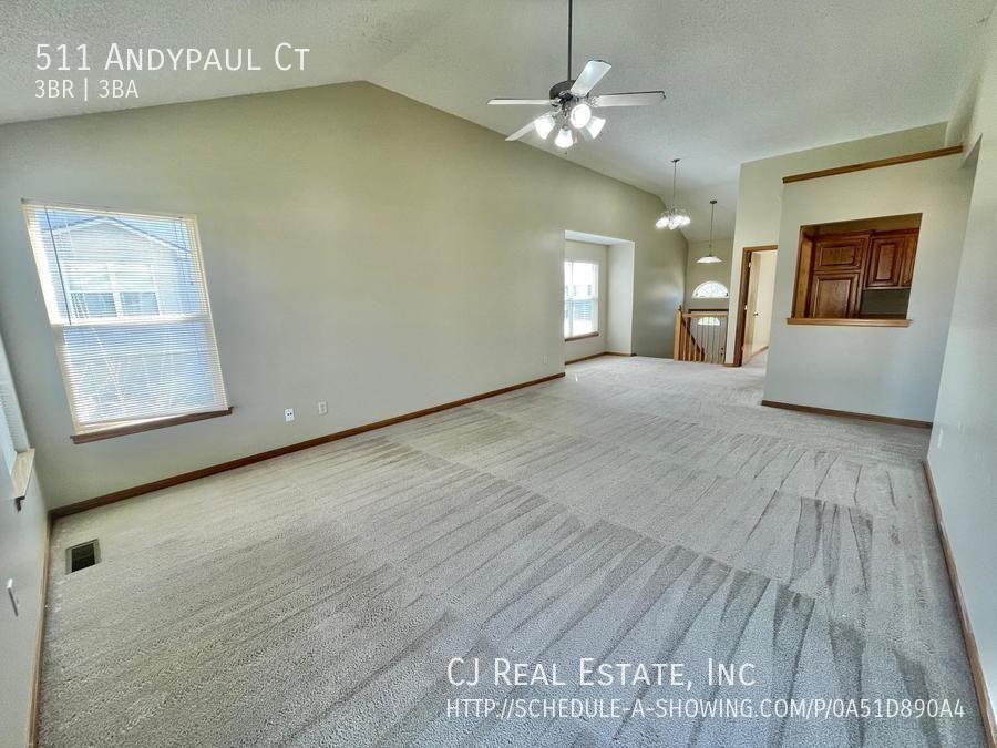 511 Andypaul Ct - Photo 2 of 11