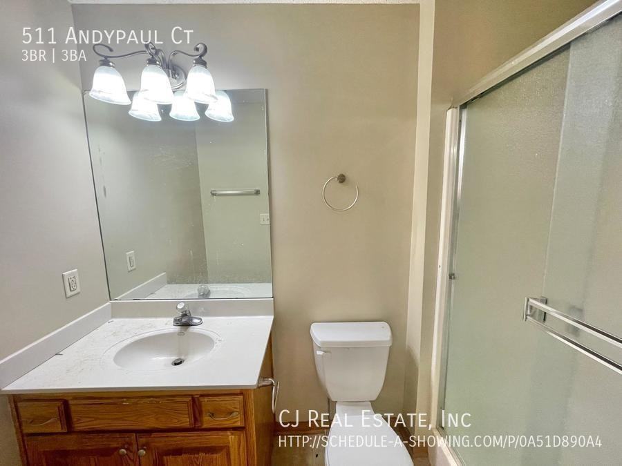 511 Andypaul Ct - Photo 7 of 11