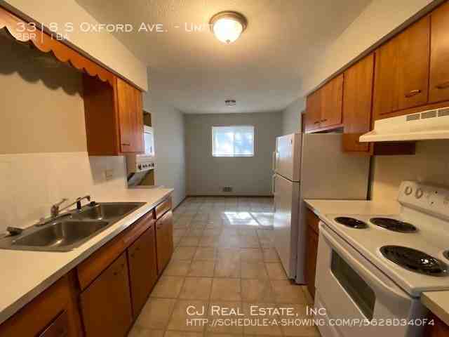 3318 S Oxford Ave #A - Photo 4 of 8