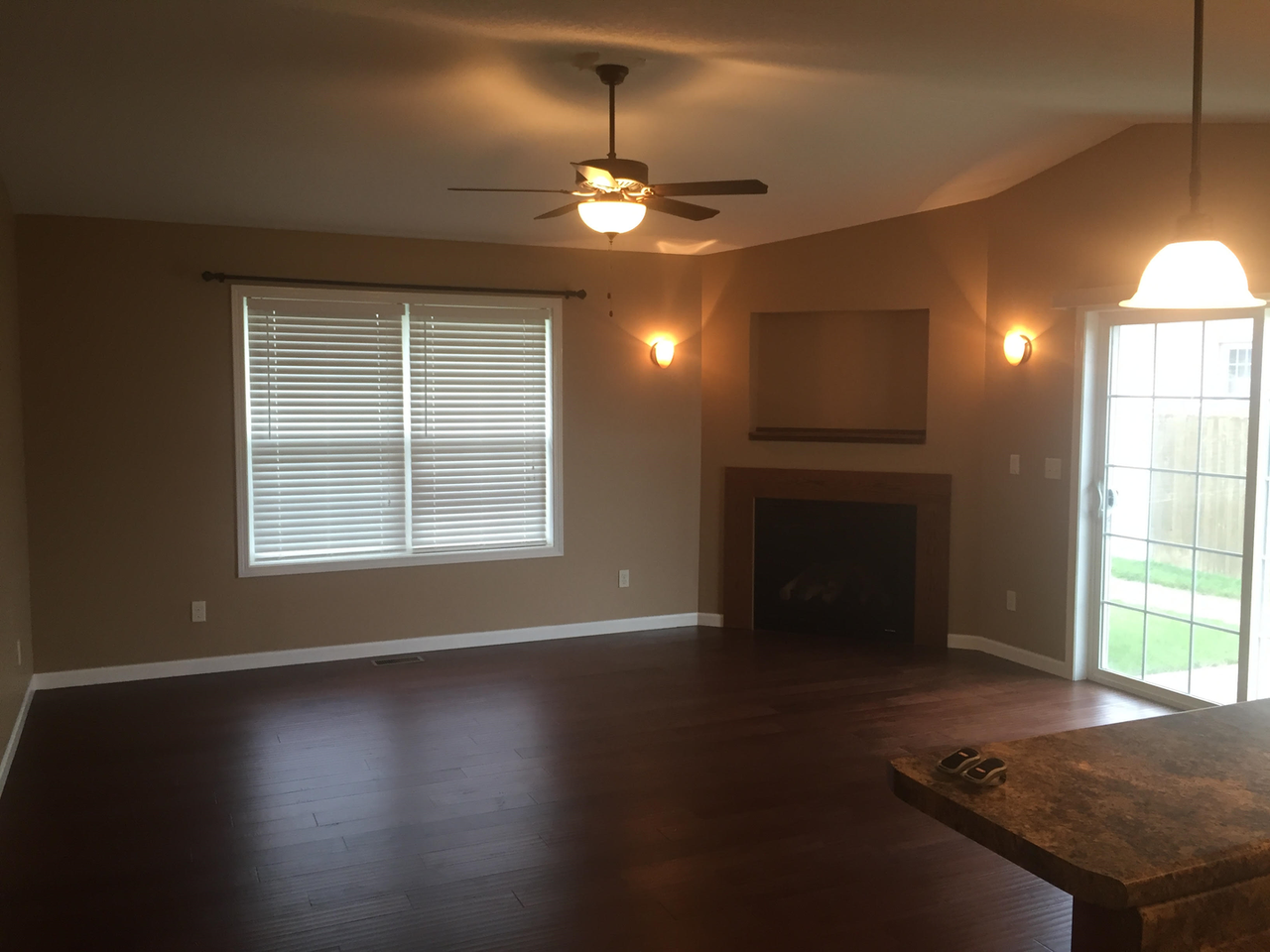 3727 Sandstone Dr - Photo 2 of 13