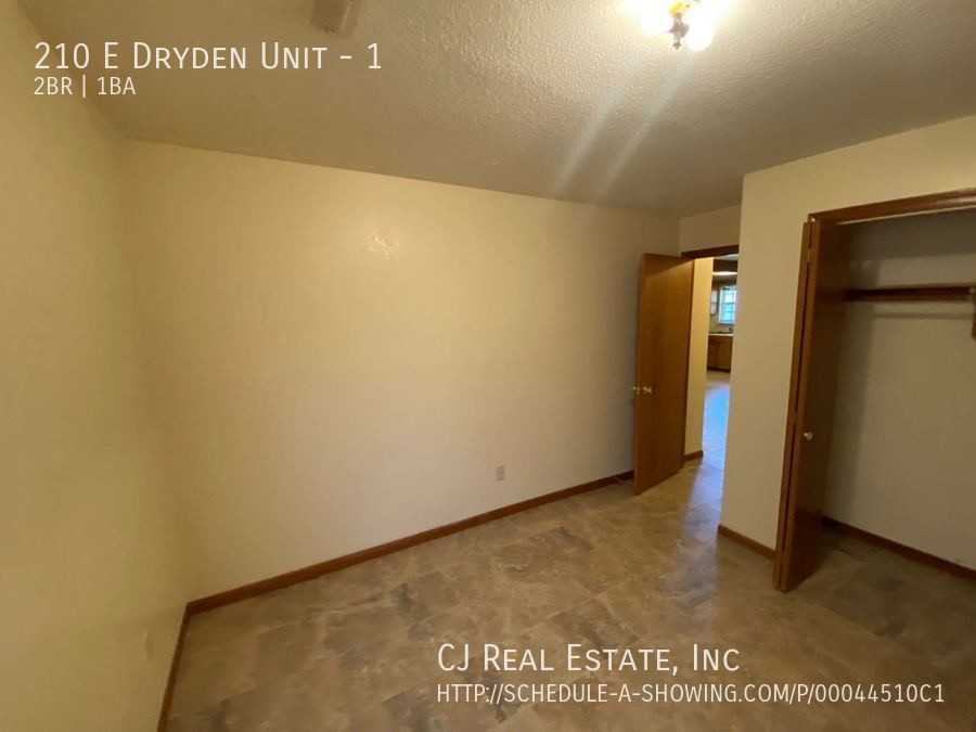 210 E Dryden St #1 - Photo 4 of 6