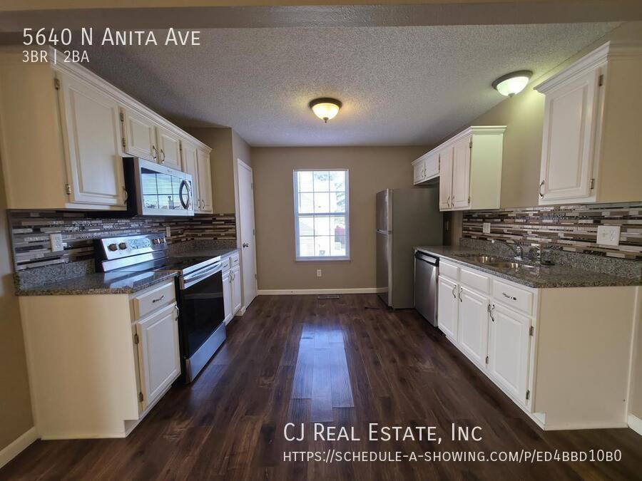 5640 N Anita Ave - Photo 4 of 11